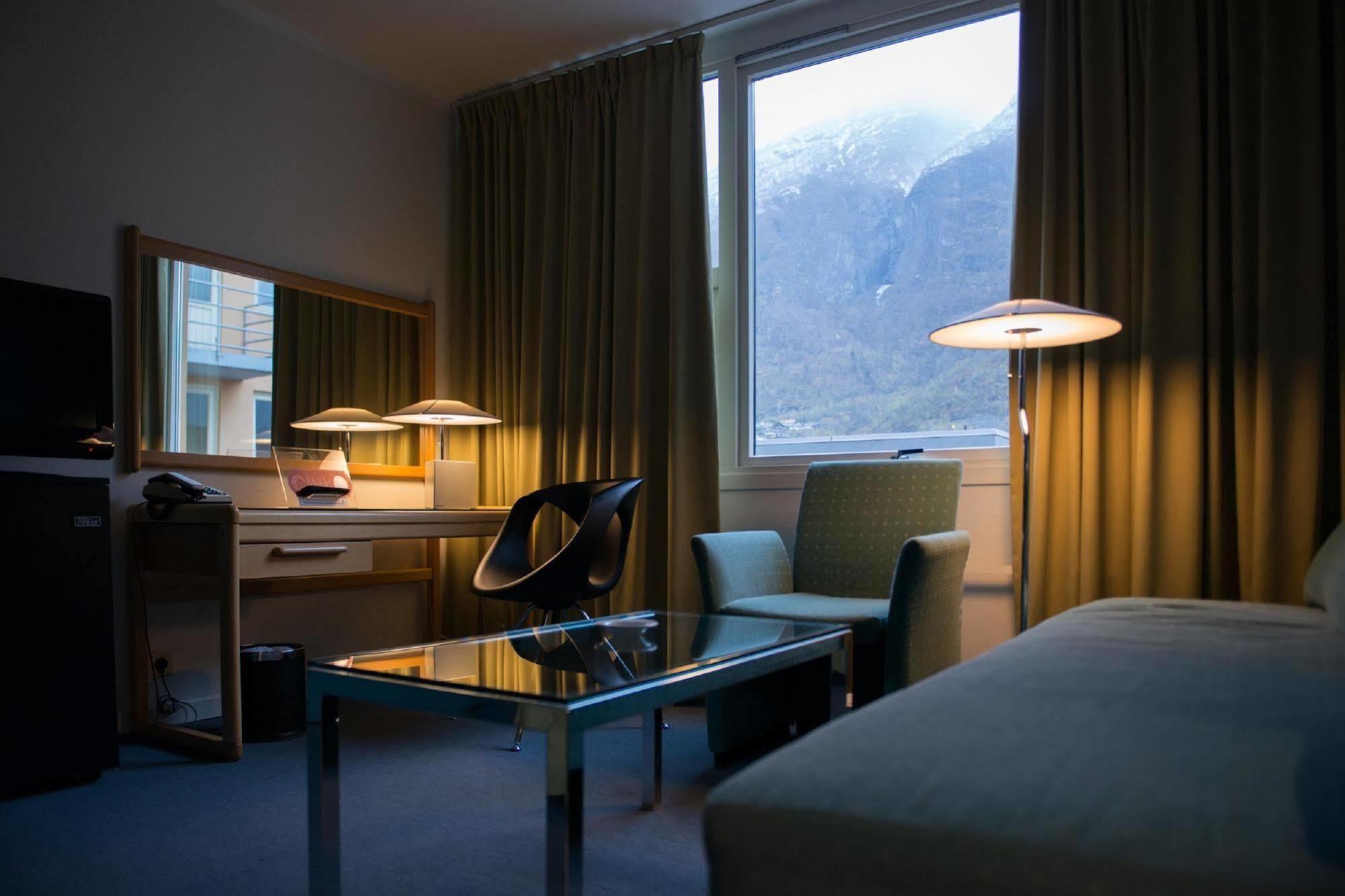 Klingenberg Hotel - Ardal Ardalstangen Bagian luar foto